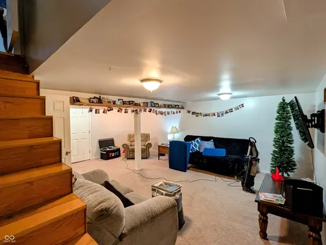 3720 Camelot Lane Columbus IN 47203