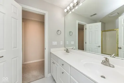 12496 Pembrooke Circle Carmel IN 46032