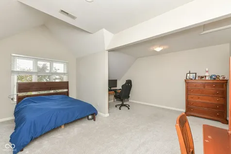 12496 Pembrooke Circle Carmel IN 46032