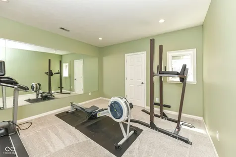 12496 Pembrooke Circle Carmel IN 46032