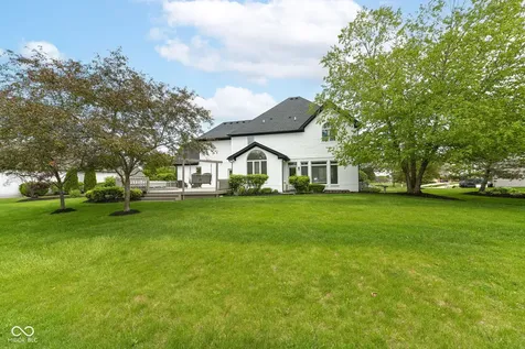 12496 Pembrooke Circle Carmel IN 46032