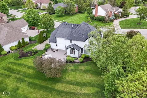 12496 Pembrooke Circle Carmel IN 46032