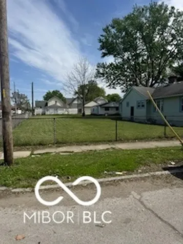 1221 W Lee Street Indianapolis IN 46221
