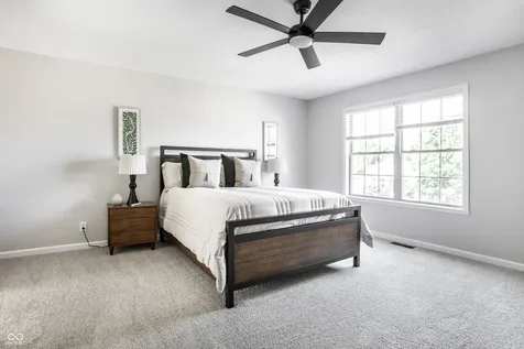 10887 Parrot Court Fishers IN 46037