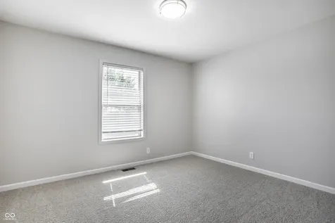 10887 Parrot Court Fishers IN 46037