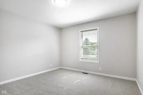 10887 Parrot Court Fishers IN 46037