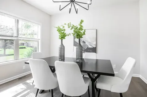 10887 Parrot Court Fishers IN 46037