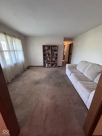 2333 Windmire Way Anderson IN 46012