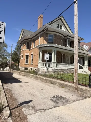 1015 Delaware Street Anderson IN 46016