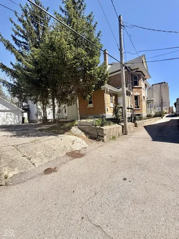 1015 Delaware Street Anderson IN 46016