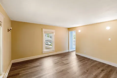 624 N Pine Street Seymour IN 47274