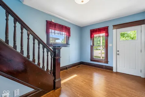 624 N Pine Street Seymour IN 47274