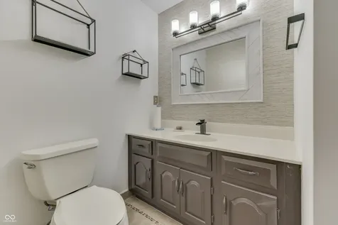 245 Fairway Court Franklin IN 46131