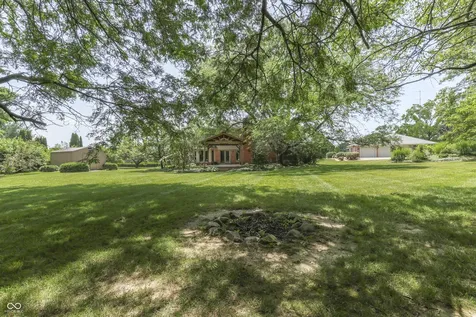 245 Fairway Court Franklin IN 46131