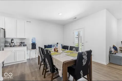 9103 Blue Hill Street Indianapolis IN 46239