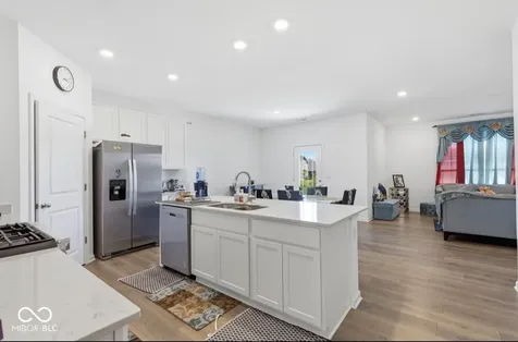 9103 Blue Hill Street Indianapolis IN 46239