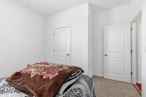 9103 Blue Hill Street Indianapolis IN 46239