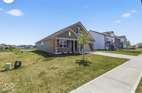 9103 Blue Hill Street Indianapolis IN 46239