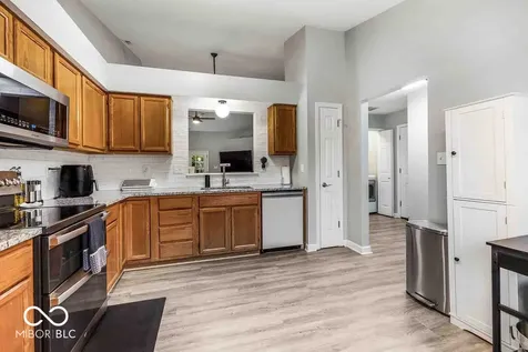 5628 Orchardgrass Lane Indianapolis IN 46254
