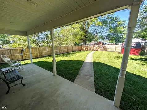 2016 Pennsylvania Street Columbus IN 47201