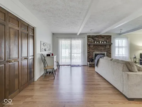 360 Pleasantview Boulevard Greenwood IN 46142