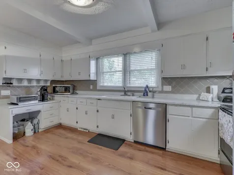 360 Pleasantview Boulevard Greenwood IN 46142