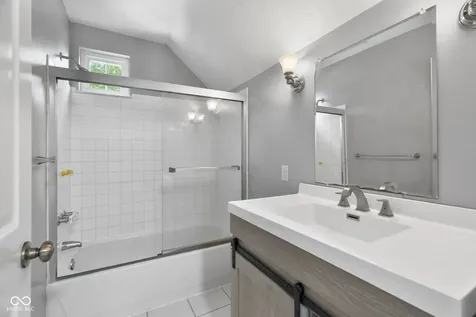 4510 N Wildwood Drive Frankfort IN 46041