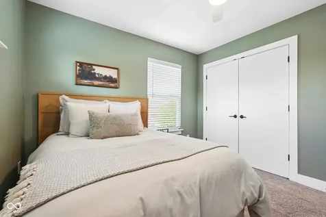 2846 Mac Pherson Avenue Indianapolis IN 46205