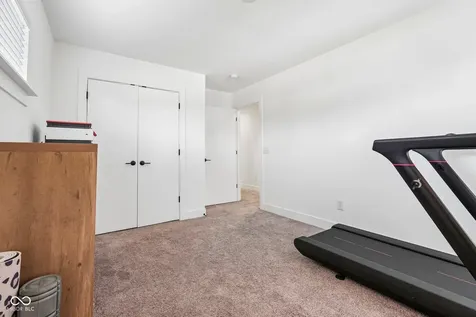 2846 Mac Pherson Avenue Indianapolis IN 46205
