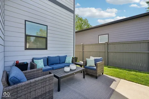 2846 Mac Pherson Avenue Indianapolis IN 46205