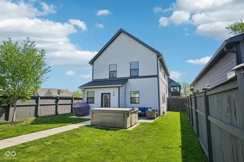 2846 Mac Pherson Avenue Indianapolis IN 46205