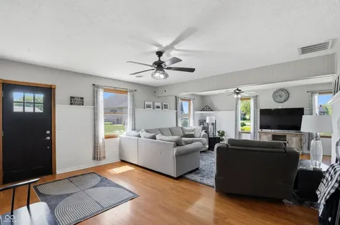 1692 E Casey Lane Greenfield IN 46140