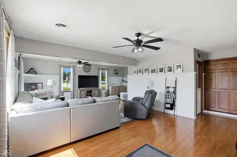 1692 E Casey Lane Greenfield IN 46140
