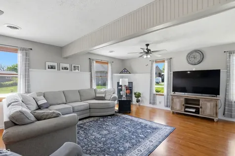 1692 E Casey Lane Greenfield IN 46140
