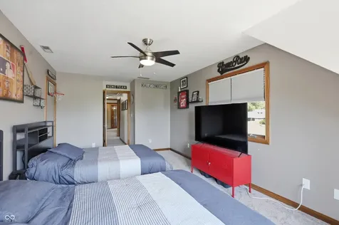 1692 E Casey Lane Greenfield IN 46140