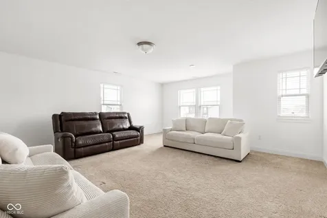 226 Ambassador Drive Pittsboro IN 46167