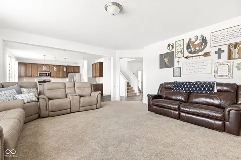 226 Ambassador Drive Pittsboro IN 46167