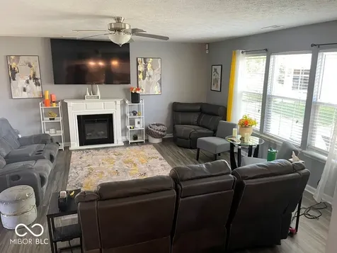 2147 Fairweather Drive Indianapolis IN 46229