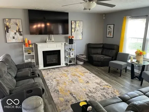 2147 Fairweather Drive Indianapolis IN 46229