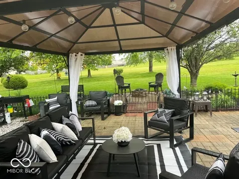 2147 Fairweather Drive Indianapolis IN 46229