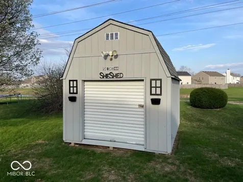 2147 Fairweather Drive Indianapolis IN 46229