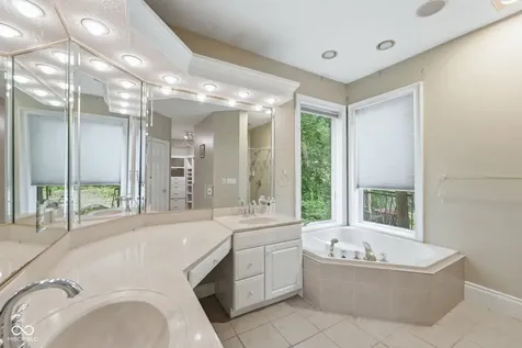 62 Scarborough Court Lafayette IN 47905