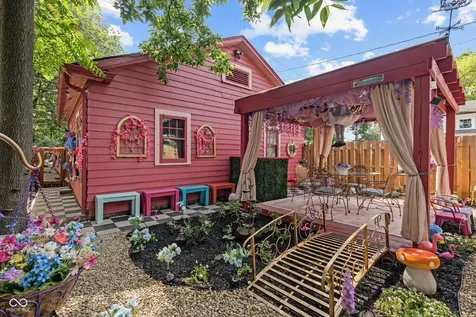 814 E 48th Street Indianapolis IN 46205