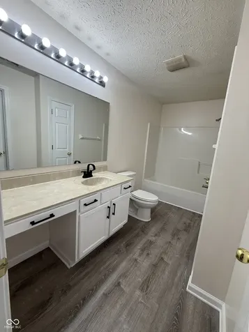 1234 Estuary Drive Indianapolis IN 46217