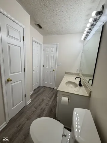 1234 Estuary Drive Indianapolis IN 46217