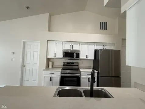 1234 Estuary Drive Indianapolis IN 46217