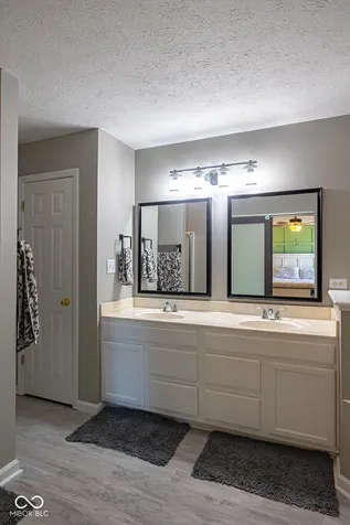 8330 Pine Branch Lane Indianapolis IN 46234