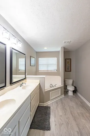 8330 Pine Branch Lane Indianapolis IN 46234