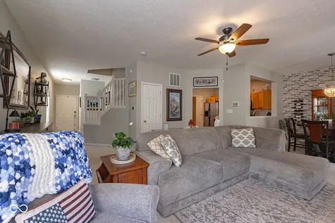 8330 Pine Branch Lane Indianapolis IN 46234