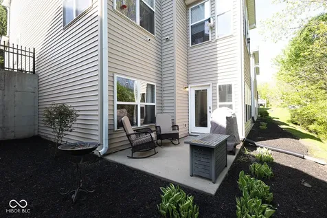 8330 Pine Branch Lane Indianapolis IN 46234